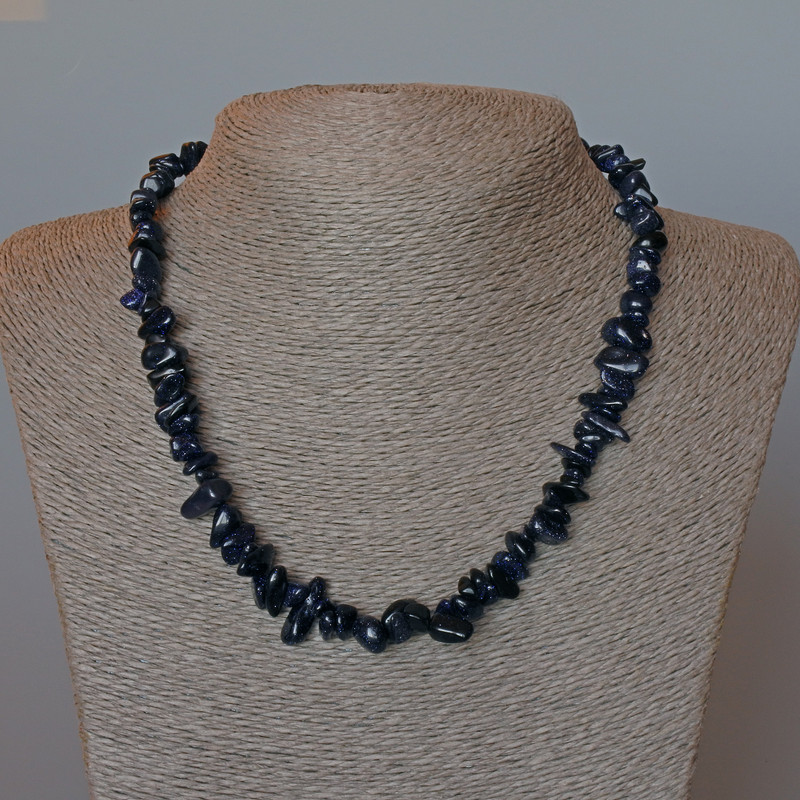 Aventurine “Cairo Night” Necklace, natural stone chips, diameter 9x4mm+/-, length 45cm+/- with clasp