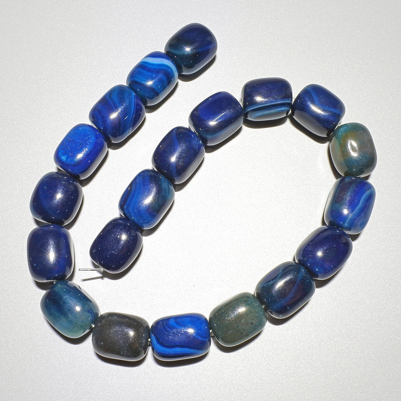 Beads Agate Blue natural stone bar, diameter 15x19mm+/-, length 38cm+/- on fishing line