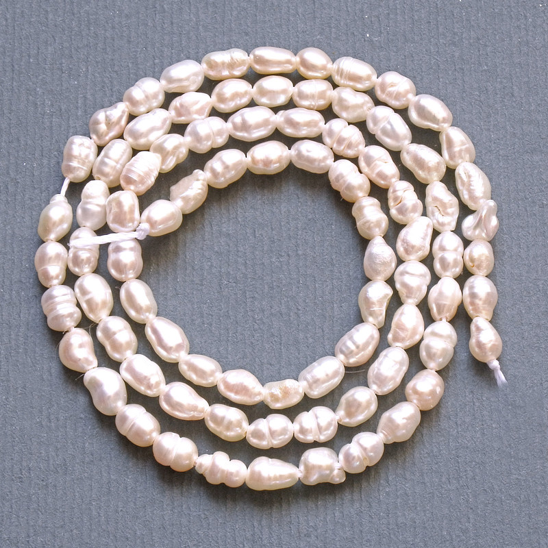 Small River Pearls on Thread, Diameter 4x4.5mm+/-, Length 36cm+