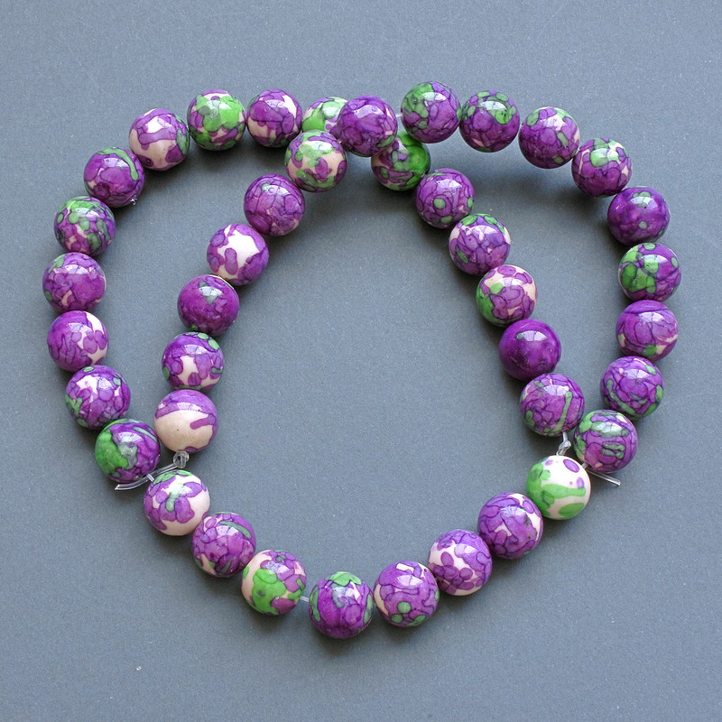 Beads "Variscite" (synthetic acrylic) purple, white and green smooth round bead, diameter 10.5mm+/-, length 40cm +/- on fishing line