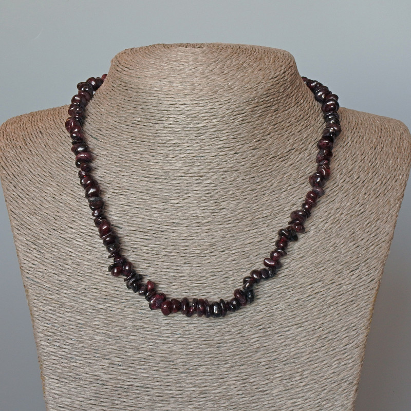 Garnet Natural Stone Necklace, tumbled, diameter 9x4mm+/-, length 47cm+