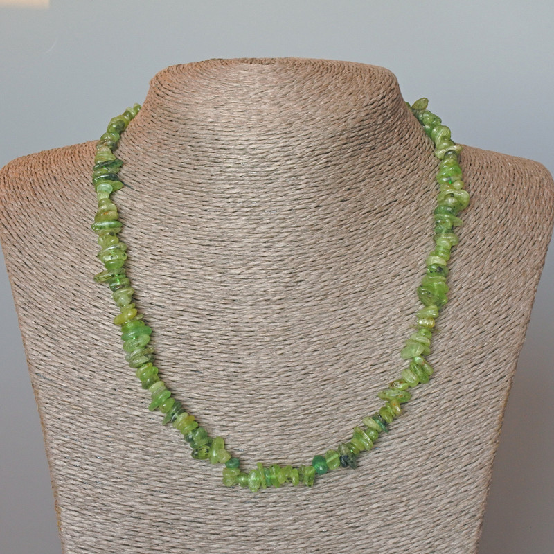 Prehnite Necklace Natural Stone Chips, Diameter 8x2mm+/-, Length 48cm+