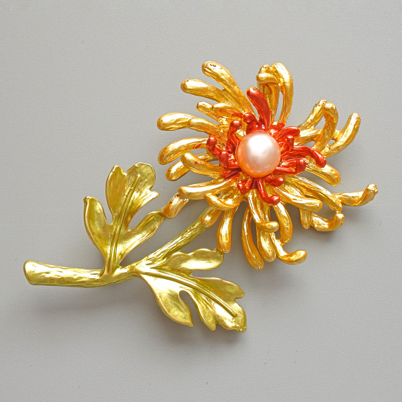 Chrysanthemum Flower Brooch Pendant, Yellow & Red Matte Enamel, White Bead, Gold-Tone Metal, 40×61mm