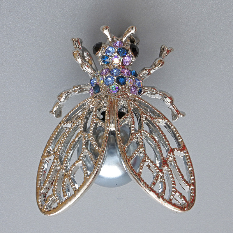 Butterfly Brooch Pendant, Multicoloured Rhinestones, Grey Bead, Silver-Tone Metal, 26×33mm