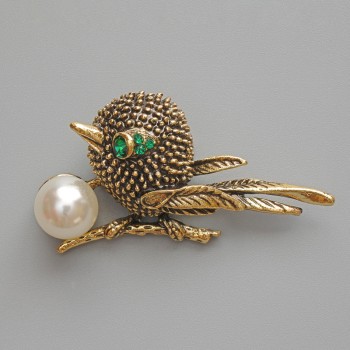Bird Brooch Pendant, Green Rhinestones, White Bead, Gold-Tone Metal, 46×24mm