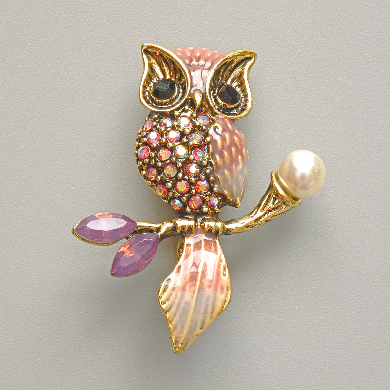 Owl Brooch Pendant, Pink Enamel, Pink Rhinestones, White Bead, Gold-Tone Metal, 31×38mm