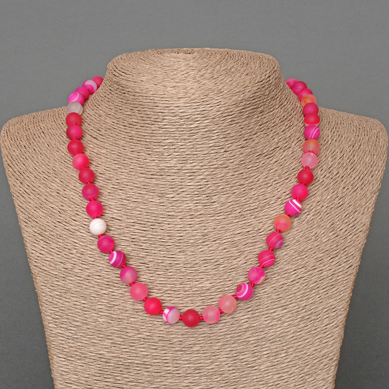 Necklace Agate Raspberry Matte natural stone smooth round bead, diameter 8mm+-, length 49cm+