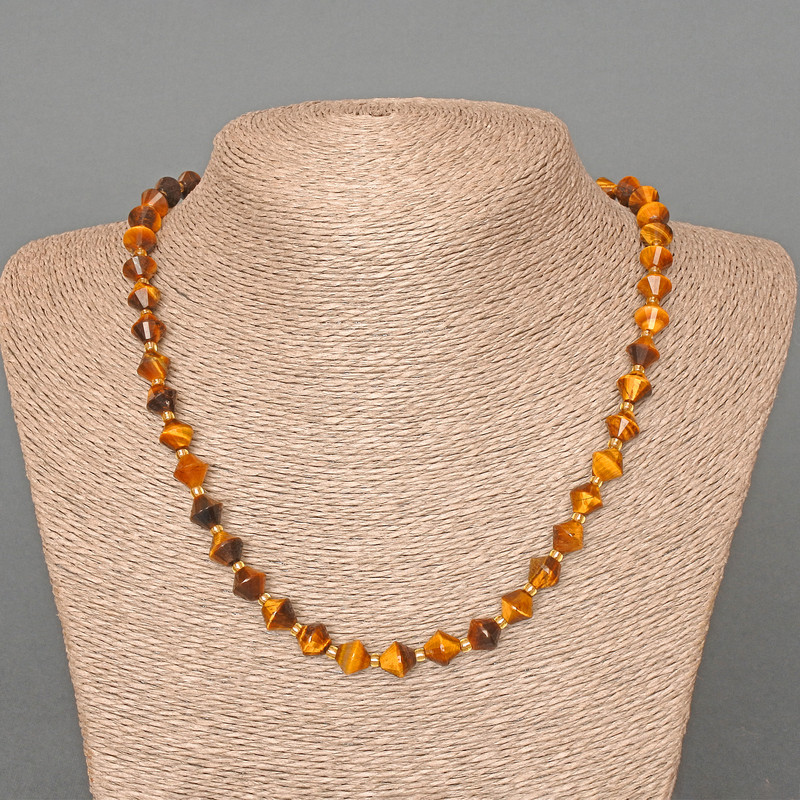 Tiger's Eye Necklace, natural stone faceted rhombus, diameter 8x8mm+-, length 49cm, with seed beads