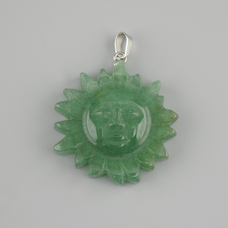 Sun Pendant Nephrite 30mm+-, length 35mm+-