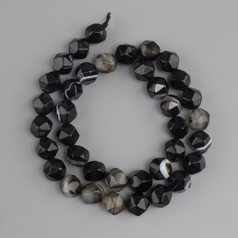 Agate beads faceted, diameter 10mm ±, length 37cm ±