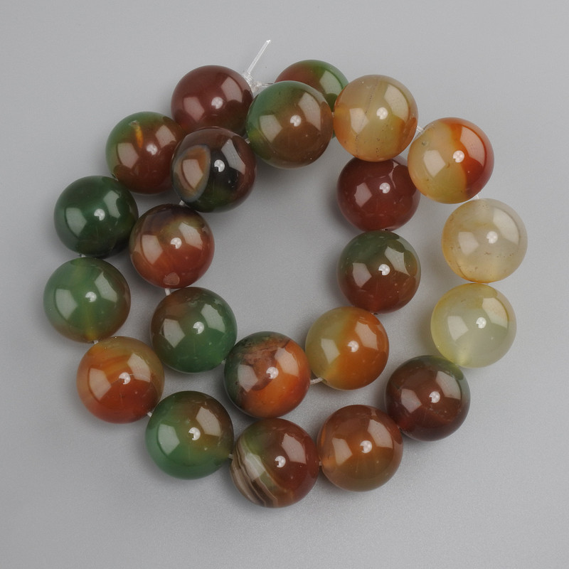 Agate beads (Brazilian) smooth round bead, diameter 18 mm +/-, length 38 cm +/- on a thread